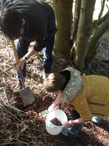 Digging clay with local children - Newbold Comyn, Leamington Spa